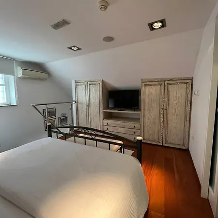 Apartamento Mama Palace *