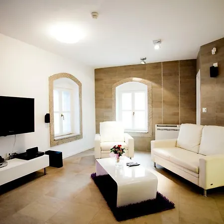 Mama Palace Apartament Split